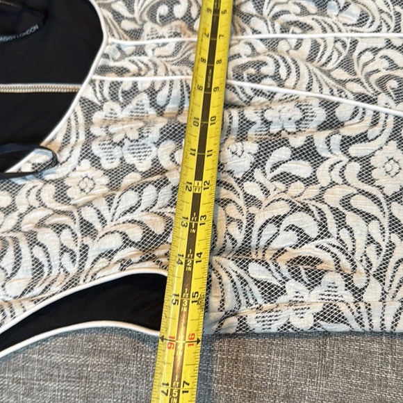 Maggy London Black and White A-line Midi Dress - Picture 8 of 12